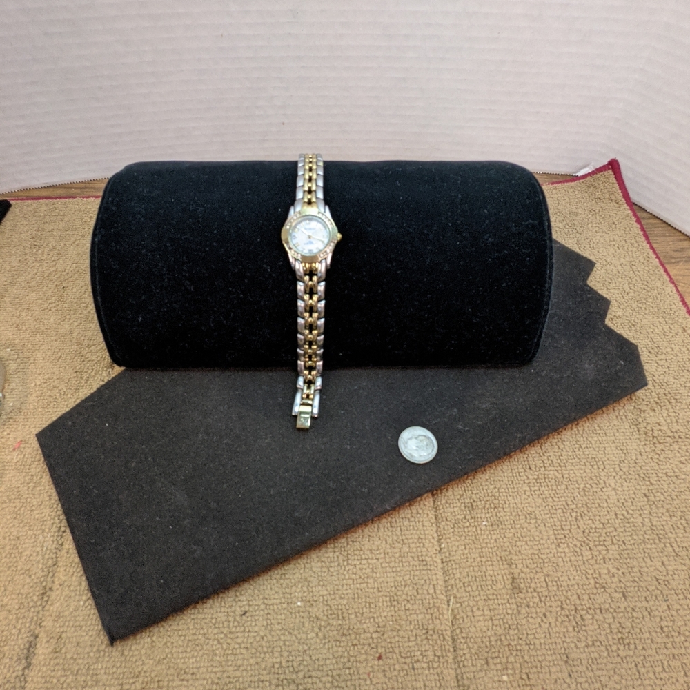 Armitron " Now X Ladies Watch View 4